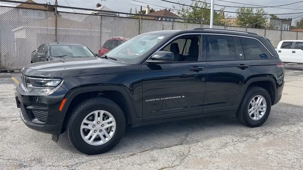 2023 Jeep Grand Cherokee Laredo