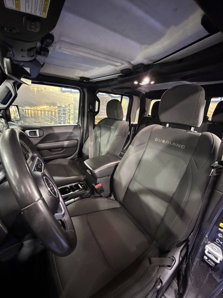 2023 Jeep Gladiator Overland