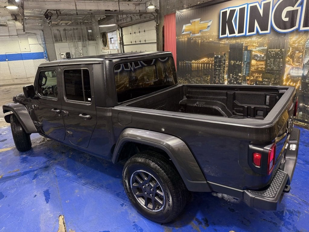 2023 Jeep Gladiator Overland