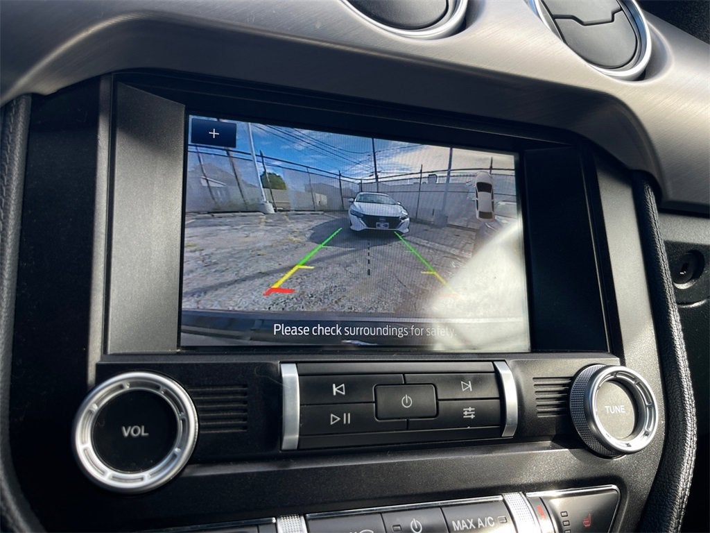 2022 Ford Mustang EcoBoost