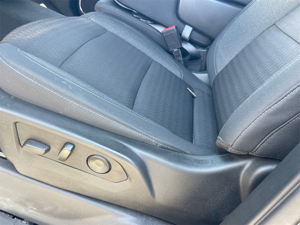 2022 Chevrolet Silverado 1500 LT (2FL)