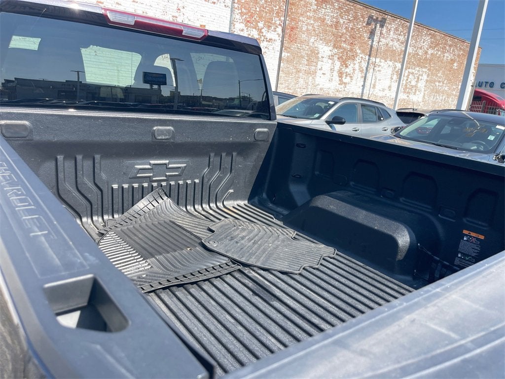 2022 Chevrolet Silverado 1500 LT (2FL)