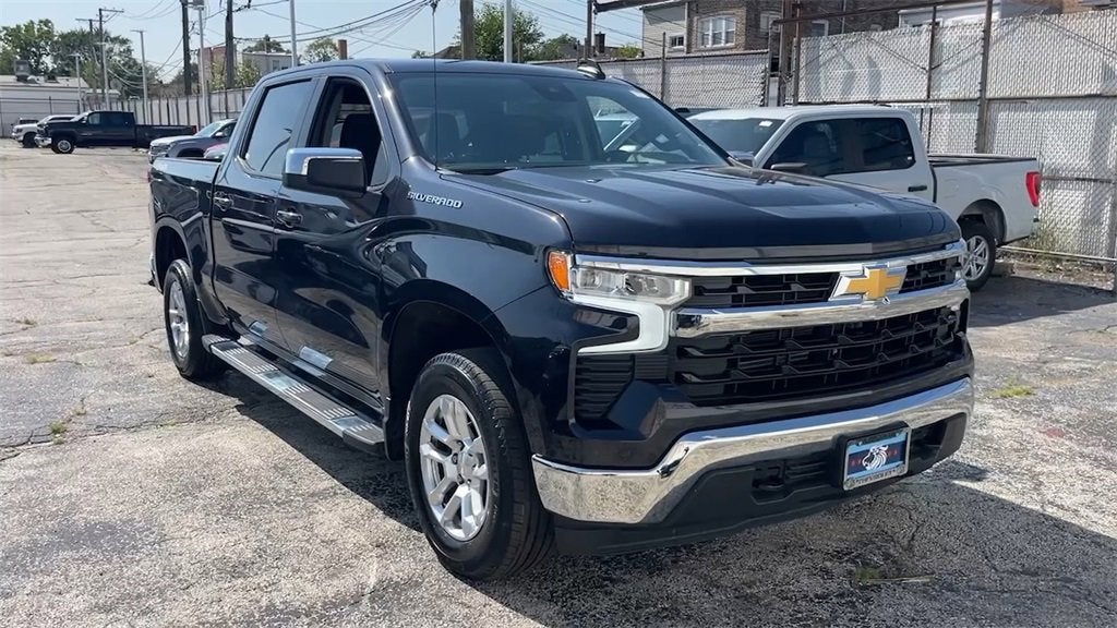 2022 Chevrolet Silverado 1500 LT (2FL)