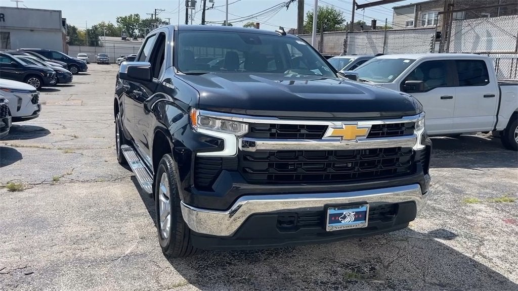2022 Chevrolet Silverado 1500 LT (2FL)