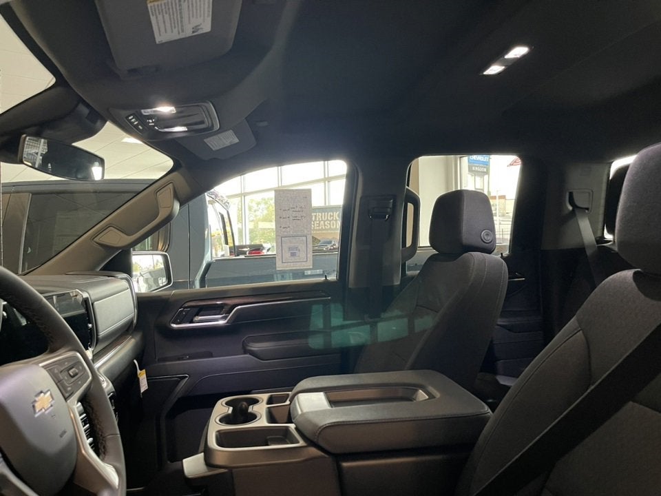 2025 Chevrolet Silverado 1500 LT (2FL)