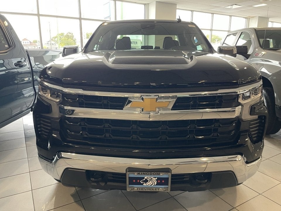 2025 Chevrolet Silverado 1500 LT (2FL)