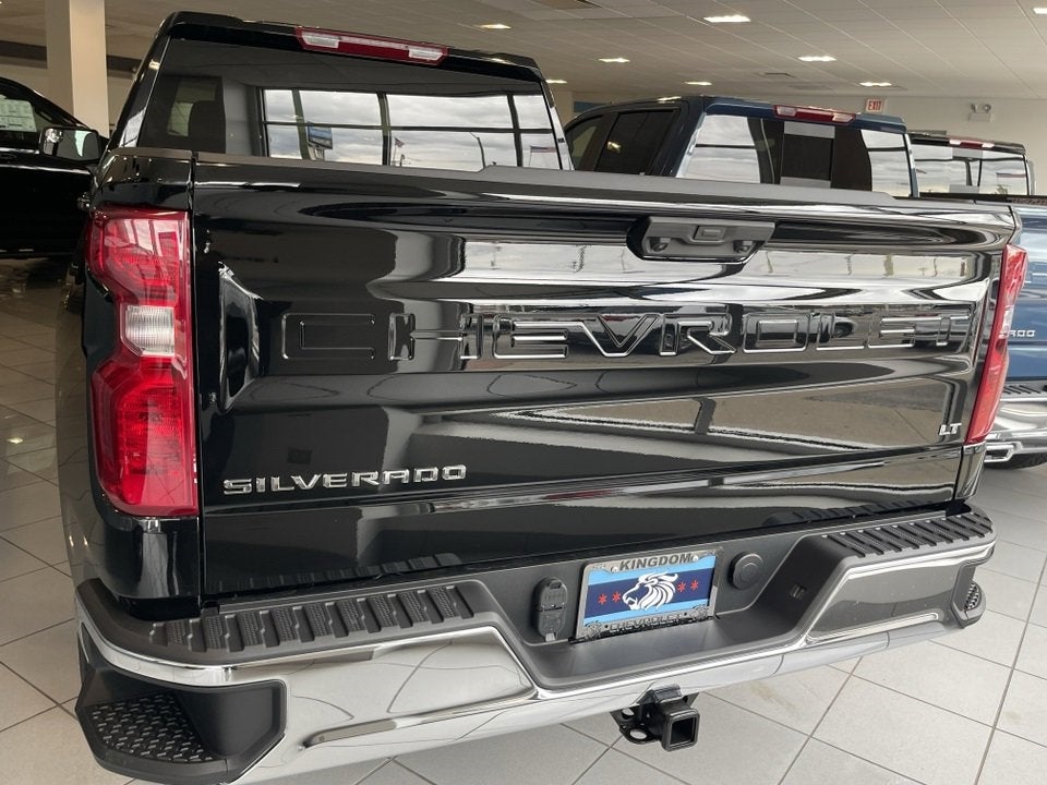 2025 Chevrolet Silverado 1500 LT (2FL)