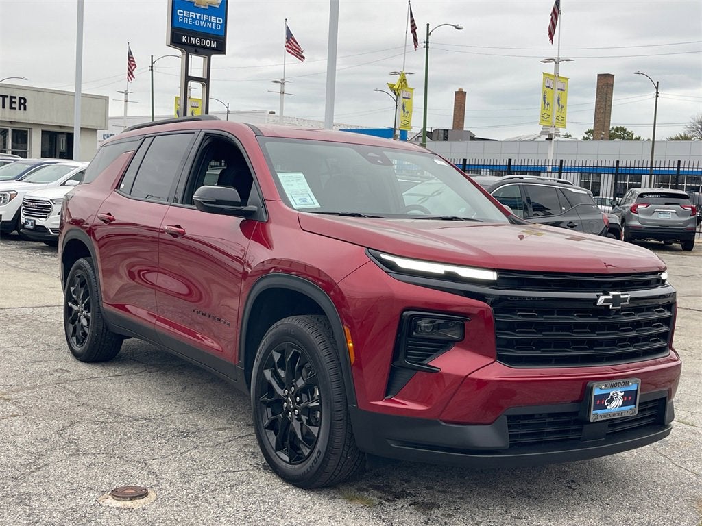 2025 Chevrolet Traverse LT