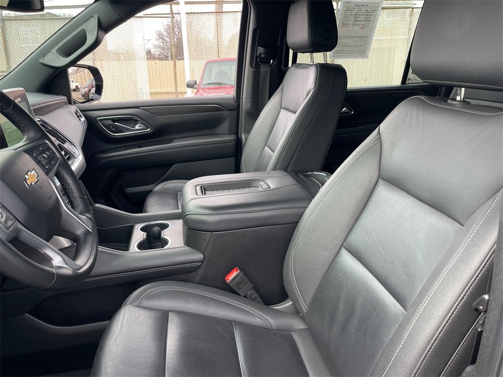 2024 Chevrolet Suburban LT