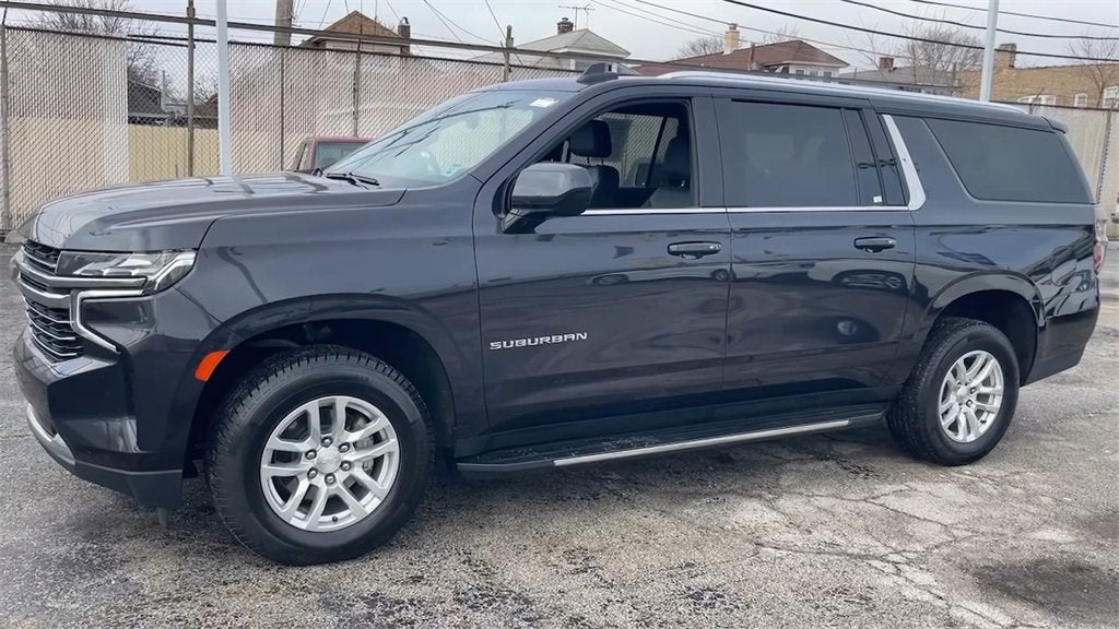 2024 Chevrolet Suburban LT