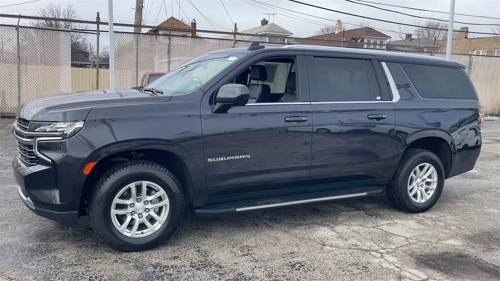 2024 Chevrolet Suburban LT
