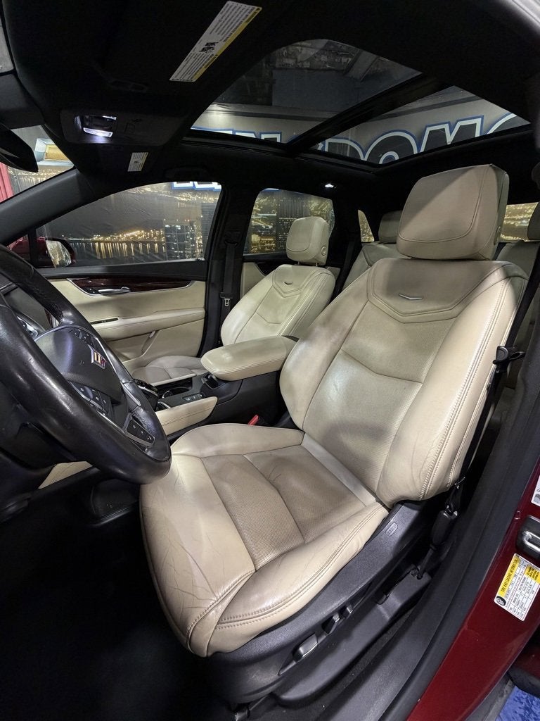 2018 Cadillac XT5 Luxury AWD