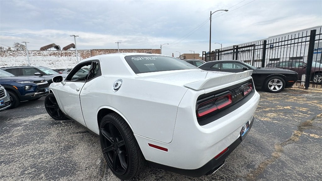 2021 Dodge Challenger SXT