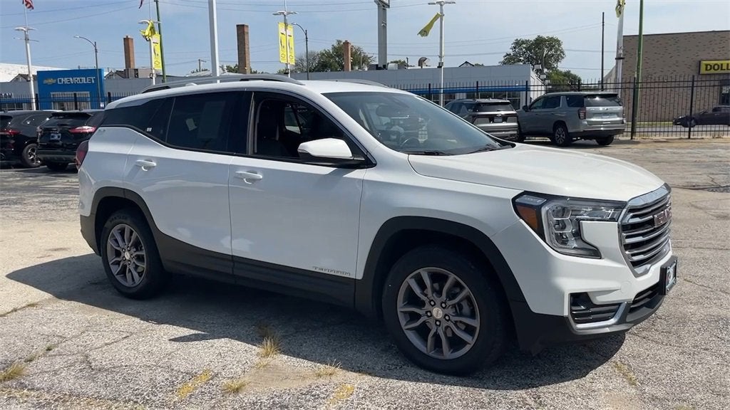 2023 GMC Terrain SLT