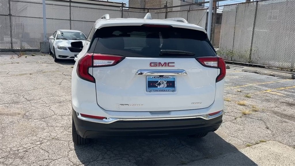 2023 GMC Terrain SLT