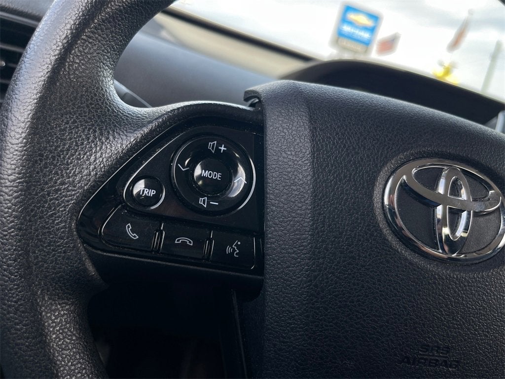2022 Toyota Prius L Eco