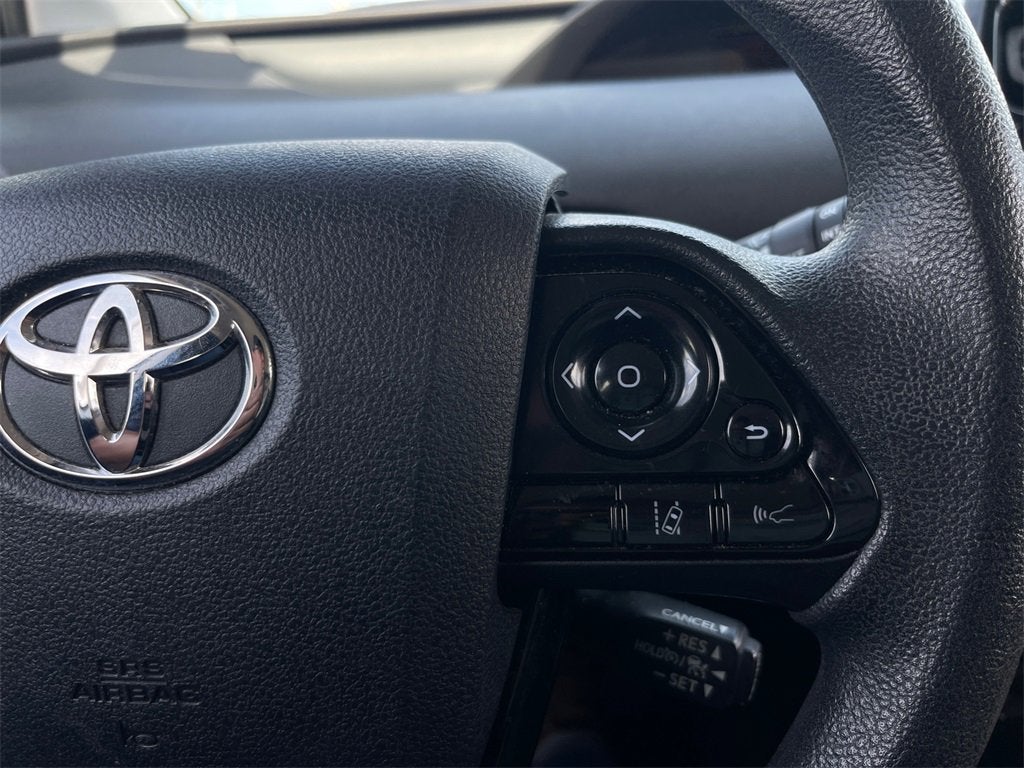 2022 Toyota Prius L Eco