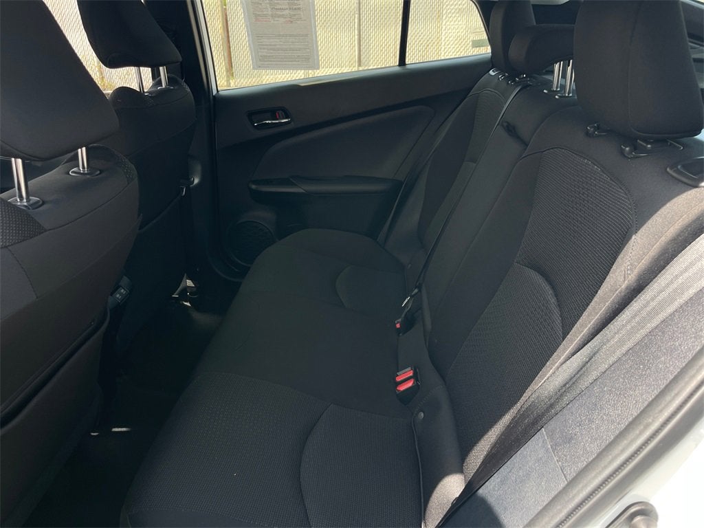 2022 Toyota Prius L Eco