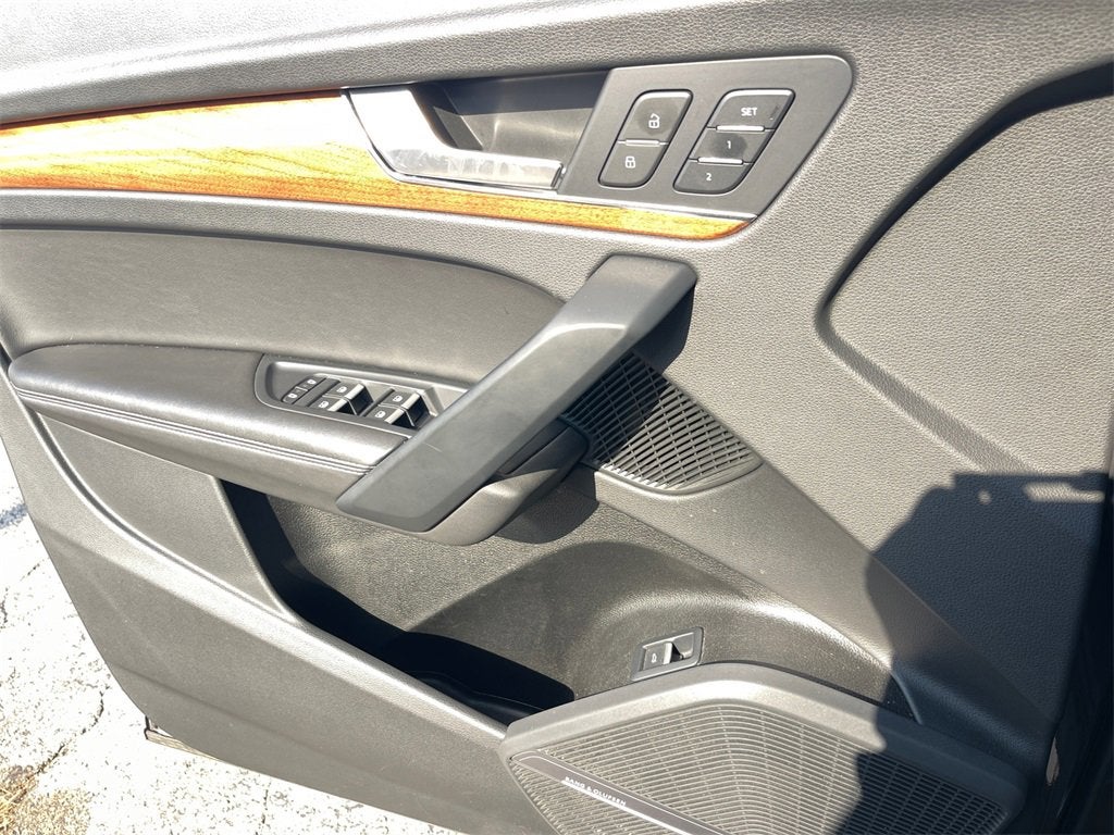 2023 Audi Q5 S line Premium Plus