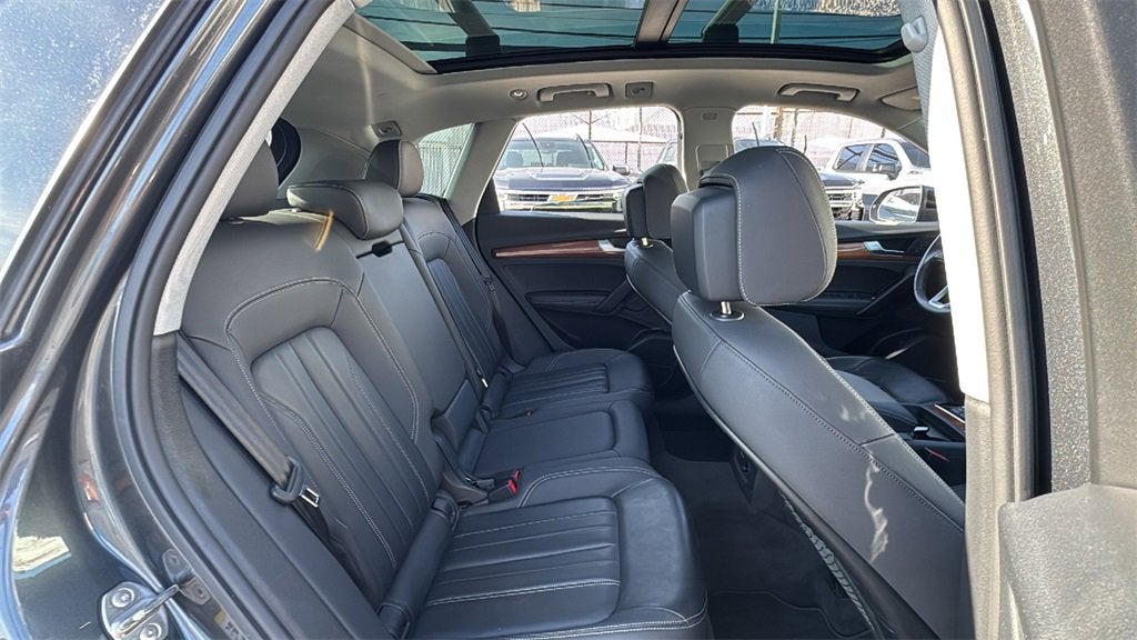 2023 Audi Q5 S line Premium Plus