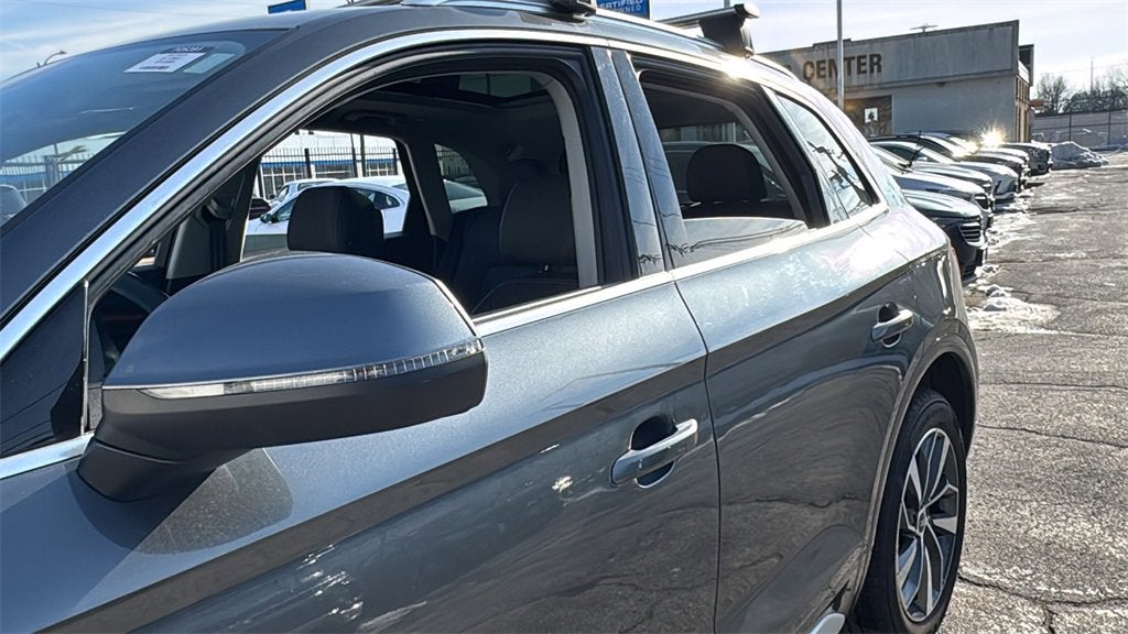 2023 Audi Q5 S line Premium Plus